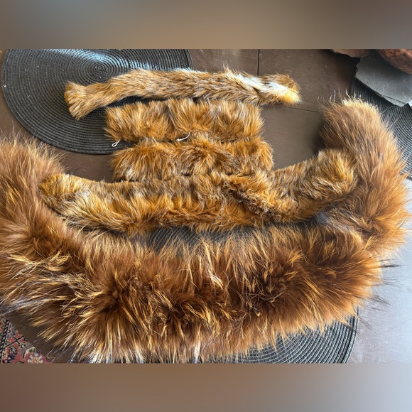 Real Vintage Fur Cuffs & Collar
